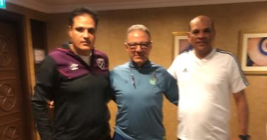 سيد مراد وقدورة يحاضران لاعبى الاتحاد السكندرى للتعريف بتقنية الـVAR