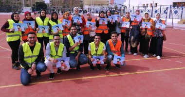 "أنت أقوى من المخدرات" مبادرة بجامعة الإسكندرية لتوعية الطلاب بخطورة الإدمان.. فرق رياضية لتشجيعهم على ممارسة الرياضة.. ونائب رئيس الجامعة: محاضرات لكل الكليات لإنهاء ظاهرة التعاطي.. صور