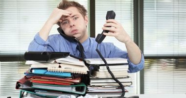 6 حاجات لو سمعتها من مديرك اعرف إنه بيحور عليك وما تصدقهوش.. انت ابن الشركة