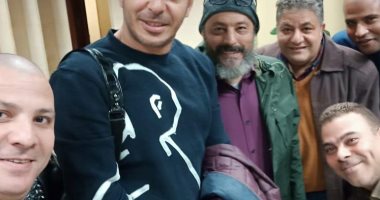 صور.. وصول مصطفى شعبان وعمرو عبد الجليل للأقصر للمشاركة بمهرجان السينما الإفريقية