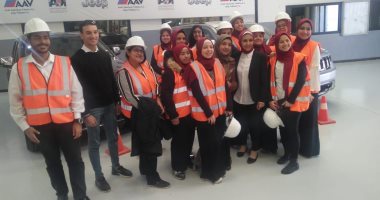 طلاب الجامعات المصرية يزورون المشروعات القومية ضمن مبادرة كل يوم جديد