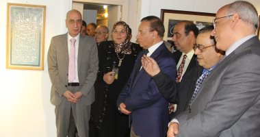 احتفالا بالقاهرة عاصمة للثقافة الإسلامية.. افتتاح ملتقى الخط العربى.. صور