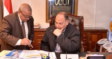 صور.. محافظ أسيوط يناقش مقترحات تطوير طريق مسار رحلة العائلة المقدسة بدرنكة