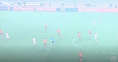 فيديو.. الشماريخ تُشعل ملعب رادس فى لقاء الزمالك والترجى
