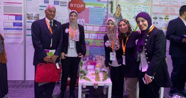 3 طالبات بكلية الصيدلة يحصدون المركز الأول بمؤتمر دبى الدولى