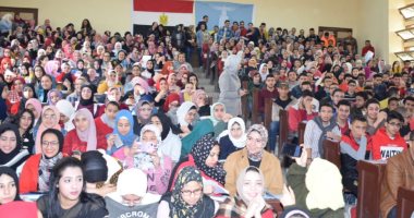 تعليم الإسكندرية تفتتح قوافل المراجعات المجانية لطلاب الثانوية العامة