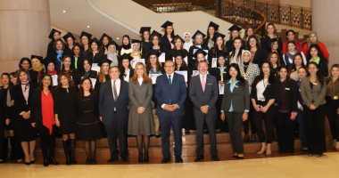 وزير القوى العاملة للعاملات بالوزارة : المرأة كل المجتمع وليس نصفه 