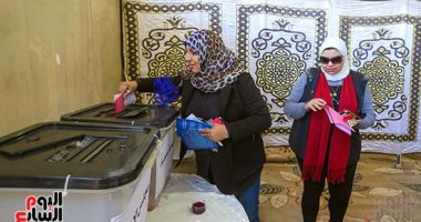 ورود ومصليات وأعلام مصر أبرز الدعاية الانتخابية بمؤسسة أخبار  اليوم