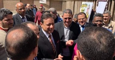 رئيس الهيئة الوطنية للصحافة يتفقد اللجان الانتخابية بدار الهلال