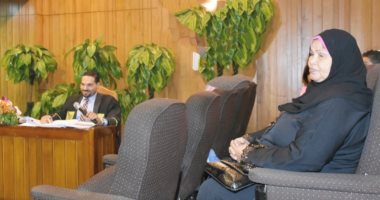 اليوم العالمى للمرأة.. قارئ يشارك بصورة والدته ويدعو لها بالرحمة 