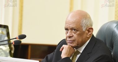 البرلمان: حظر إعلان مشروعات تقسيم الأراضى إلا بعد الإيداع بالشهر العقارى