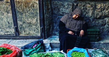 رسالة مؤثرة من محمد حديد إلى والدته ونساء فلسطين بمناسبة يوم المرأة العالمى