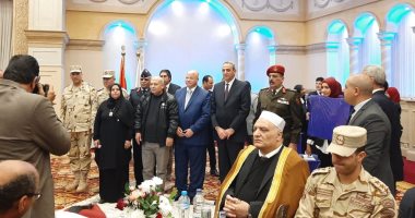 محافظ القاهرة: كافة أوجه الرعاية لأسر الشهداء ومصابى العمليات الحربية