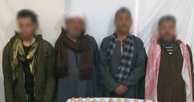 تفاصيل ضبط 108 قطع أثرية بحوزة 4 أشخاص فى الصعيد