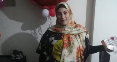 فى يوم المرأة.. قارئ لزوجته: ربنا يخليكى يا أغلى امرأة فى العالم