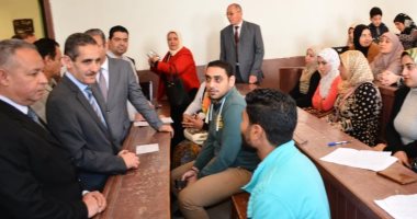 صور.. محافظ الغربية يتفقد فعاليات أسبوع التعليم الفنى والتدريب المهنى