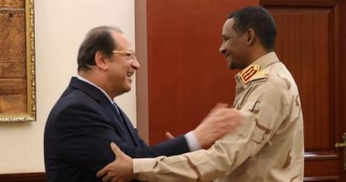 اللواء عباس كامل يؤكد لنائب رئيس مجلس السيادة السودانى دعم مصر السلطة الانتقالية