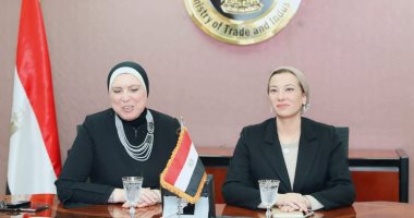 وزيرتا التجارة والبيئة تبحثان قرار استيراد خردة ومخلفات بلاستيك قابلة للتدوير