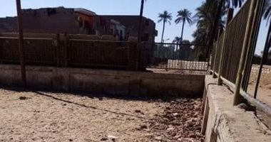 أهالى قرية الحجيرات يشكون من إهمال مركز شباب القرية منذ الإنشاء