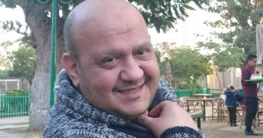 وفاة الشاعر الغنائى والمنتج سامح العجمى.. وتشييع جنازته اليوم 