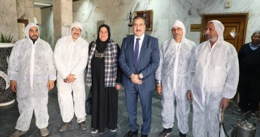 الأجهزة التنفيذية والتعليمية تواصل أعمال التطهير لمواجهة كورونا بالمحافظات.. حملات بالأقصر وأسوان والبحر الأحمر لمنع المنشآت الغذائية من تكرار استخدام الأكواب.. وتعقيم المنشآت بالإسكندرية والمنوفية والإسماعيلية