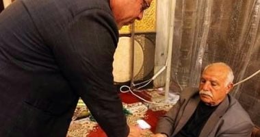 تعقيم المسجد الإبراهيمى فى فلسطين لمواجهة فيروس كورونا.. صور