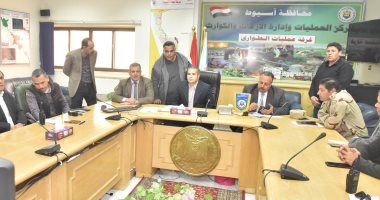 محافظ أسيوط: غلق عدة طرق وانعقاد دائم لغرفة الأزمات والكوارث بسبب الطقس السيئ