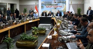 رئيس الوزراء للمواطنين: "أعذرونا لو اضطررنا لقطع المياه"