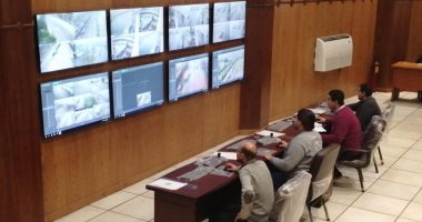 صور.. رئيس ميناء الإسكندرية يتابع موقف حركة السفن وأعمال الشحن والتفريغ