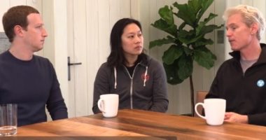 بث مباشر.. مارك زوكربيرج وخبير أمراض معدية يجيبان على أسئلة الجمهور حول كورونا