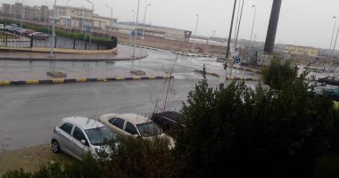 "شاركونا" قارىء يشارك بصورة للأمطار بالشيخ زايد
