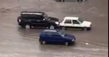 فيها شهامة وجدعنة.. مصريون يفتحون أبواب منازلهم لخدمة متضررى الطقس السيء 