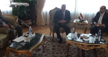 نائب الأقصر يكشف تفاصيل لقائه بوزير الطيران لبحث مكافحة كورونا