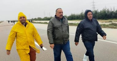 محافظ مطروح: نجحنا فى احتواء أثار الطقس السيئ والأمطار بشكل سريع "صور"