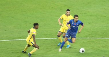 صافرة بولندية تدير قمة الهلال ضد النصر في نهائي كأس خادم الحرمين