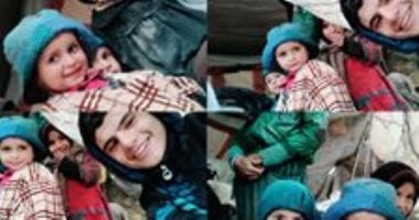 أهالى قرية بالدقهلية يوفرون ملابس وأطعمة للمتضررين من الأمطار.. صور