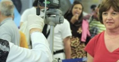 صحة أسوان: استمرار المسح الحرارى للعاملين بالفنادق وحملات وتعقيم للمؤسسات
