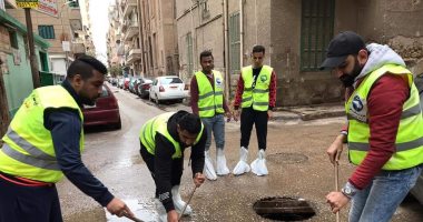 صور.. غرف عمليات "مستقبل وطن" تساند الأجهزة التنفيذية فى أعمال شفط مياه الأمطار