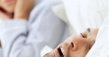  كل ما تحتاج لمعرفته عن توقف التنفس أثناء النوم وأسبابه