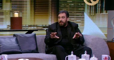المطرب حسام حسنى: سيد درويش خلى الغنا مصرى والمهرجانات موجة تفريغ ثقافى