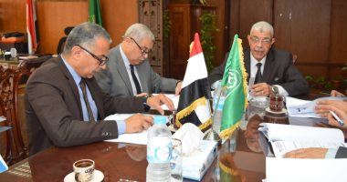 تفعيل التدريس بالدراسات العليا بالوسائل الإلكترونية عن بعد بجامعة المنوفية