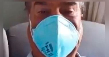 شاهد.. برلمانى برازيلى مصاب بكورونا من الحجر الصحى: احتضنت نصف الكونجرس