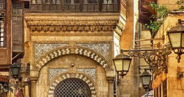التنسيق الحضارى يعرف بـ بشارع المعز بمناسبة القاهرة عاصمة للثقافة الإسلامية