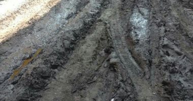 سكان قرية المسلمية بالشرقية يشكون غرق الشوارع