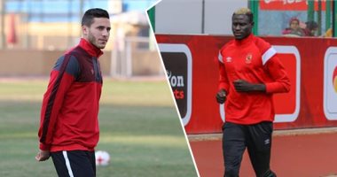 كواليس غرفة الملابس .. مران الأهلي يشهد أزمة بين رمضان صبحي و بادجي 