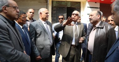 محافظ الجيزة يقود حملة لإزالة سوق الثلاثاء الأسبوعى لمواجهة كورونا.. صور