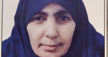 الأم المثالية بشمال سيناء.. الحاجة حمدية تحدت الجهل والسرطان بالعمل وتعليم أبنائها
