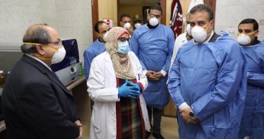 محافظ المنوفية يتفقد قسم العزل والحجر الصحى بمستشفى الحميات فى شبين الكوم
