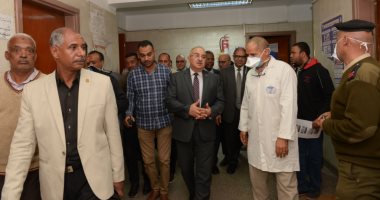 رئيس جامعة أسيوط يخصص غرف عزل بالمستشفى الجامعى الرئيسى لمواجهة كورونا