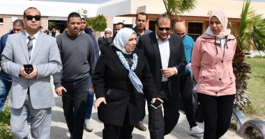 70 بنك أسئلة للمقررات الدراسية بـ"آداب جامعة القناة" استعدادا للامتحان الإلكترونى.. صور